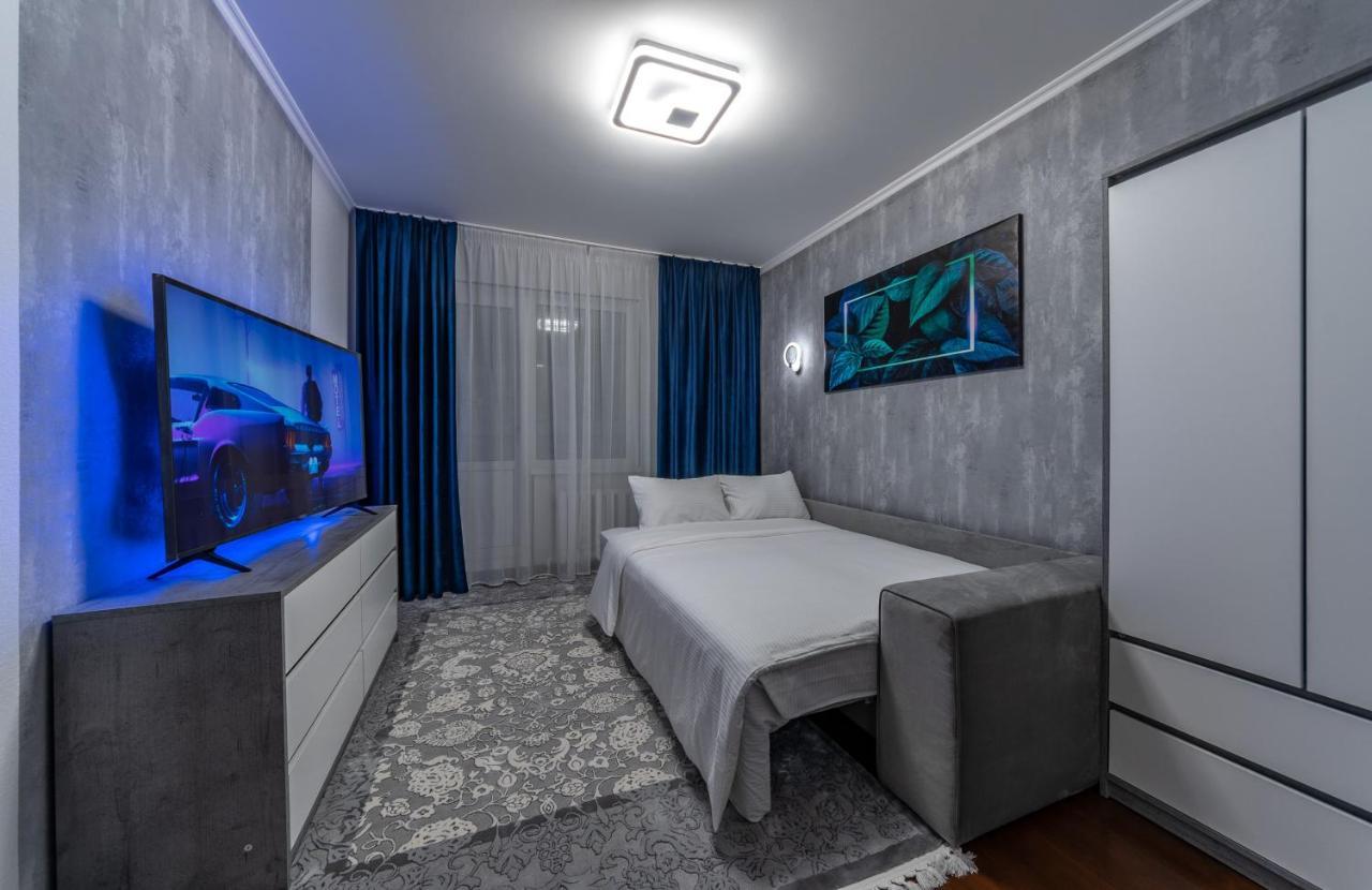 Modern 3 Bedroom Apartment 키예프 외부 사진
